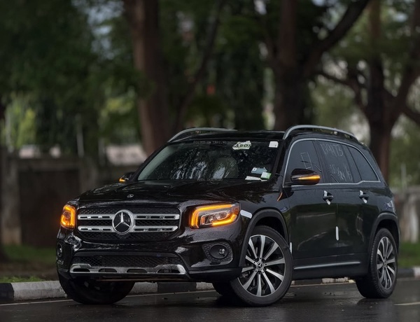Mercedes-Benz GLB250 (2021) – Foreign Used In Ibadan