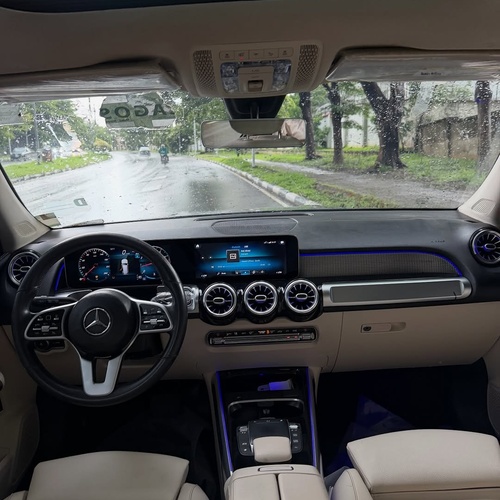 Mercedes-Benz GLB250 (2021) – Foreign Used In Ibadan