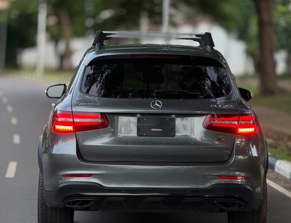 Mercedes Benz GLC43 AMG 2018🔥 Turbo Performance & Luxury SUV