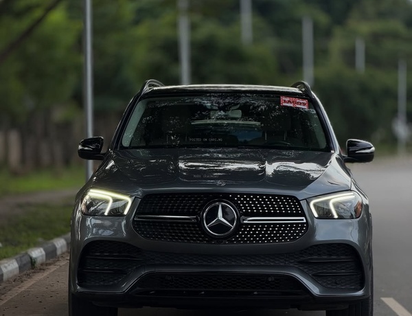 MERCEDES-BENZ E350 2015 FOR SALE  – Foreign Used, Clean & Well Maintained