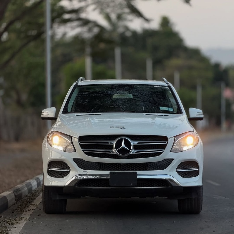  Foreign Used Mercedes Benz GLE350 Luxury SUV for Sale In Abuja image