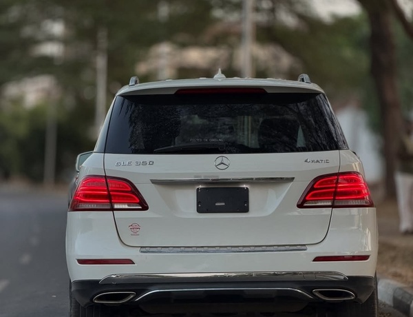  Foreign Used Mercedes Benz GLE350 Luxury SUV for Sale In Abuja