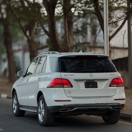  Foreign Used Mercedes Benz GLE350 Luxury SUV for Sale In Abuja