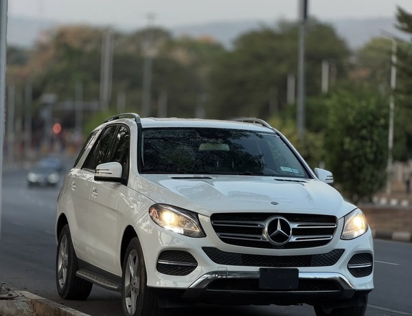  Foreign Used Mercedes Benz GLE350 Luxury SUV for Sale In Abuja