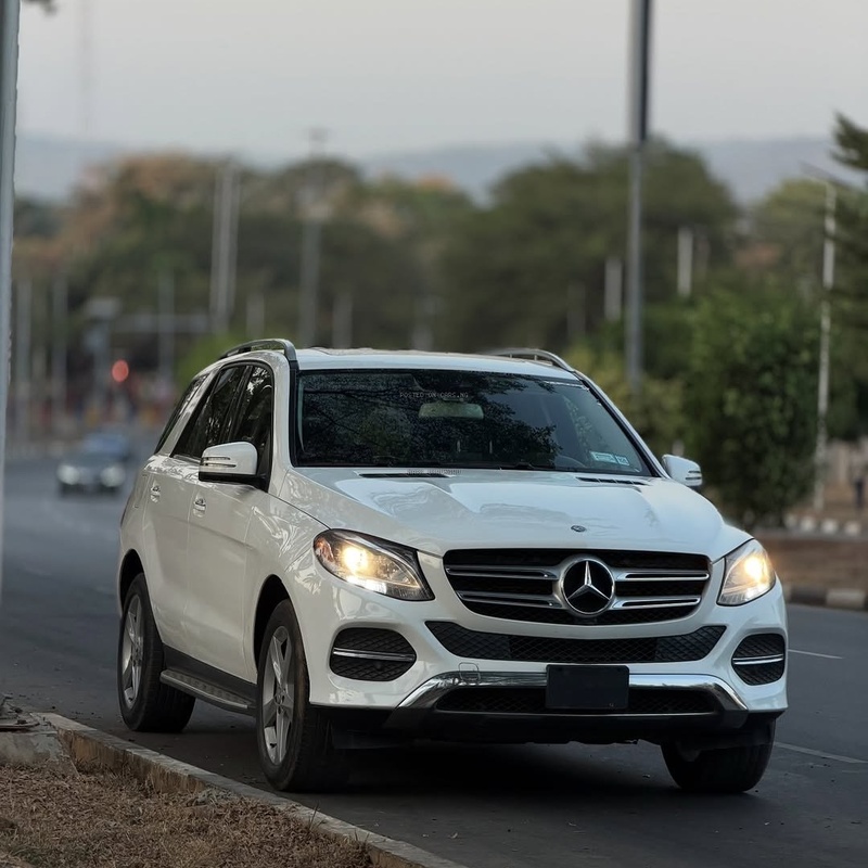  Foreign Used Mercedes Benz GLE350 Luxury SUV for Sale In Abuja image