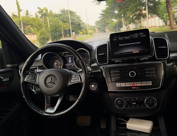 Mercedes Benz GLE350 2018🔥 Premium Comfort & Smooth Drive