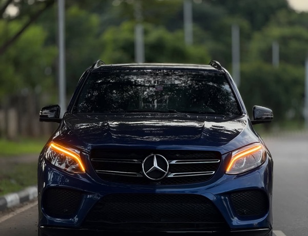Mercedes Benz GLE350 2018🔥 Premium Comfort & Smooth Drive
