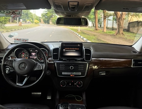 MERCEDES-BENZ GLE400 2017 FOR SALE