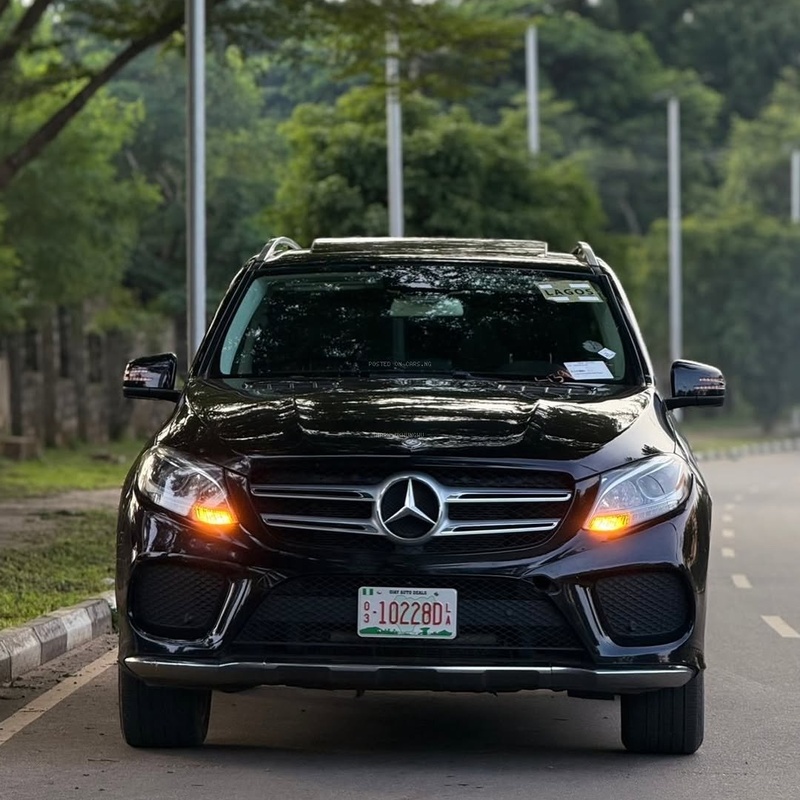MERCEDES-BENZ GLE400 2017 FOR SALE image