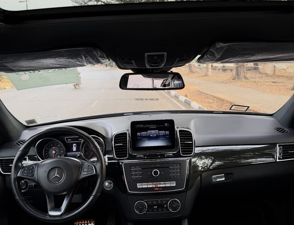 Foreign Used Mercedes-Benz GLE400 – 2019 for Sale In Abuja