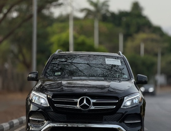 Foreign Used Mercedes-Benz GLE400 – 2019 for Sale In Abuja