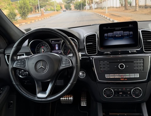 Foreign Used Mercedes-Benz GLE400 – 2019 for Sale In Abuja