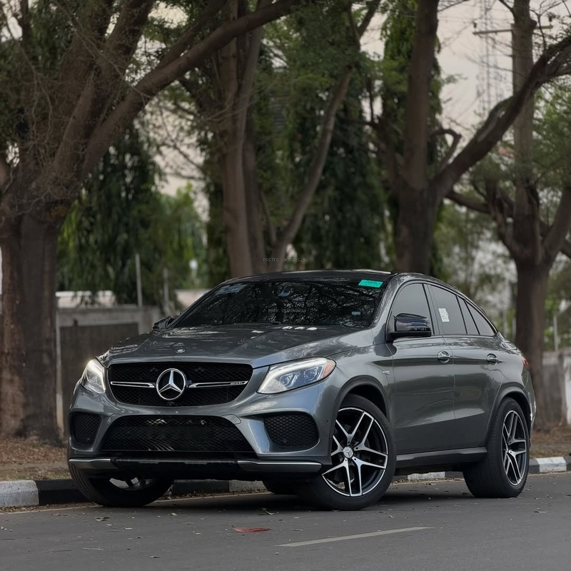 MERCEDES BENZ 2017 GLE43 AMG – FULL OPTION, VERY CLEAN CONDITION image