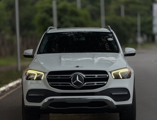 Mercedes Benz GLE450 2019 🇩🇪 Executive SUV with Smooth Drive