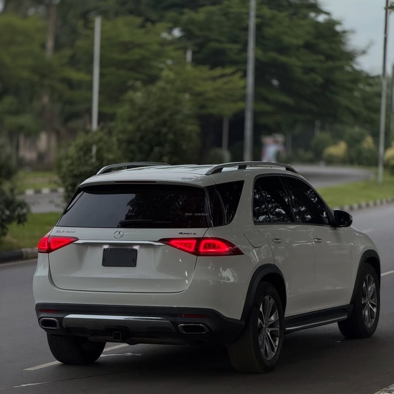 Mercedes Benz GLE450 2019 🇩🇪 Executive SUV with Smooth Drive image