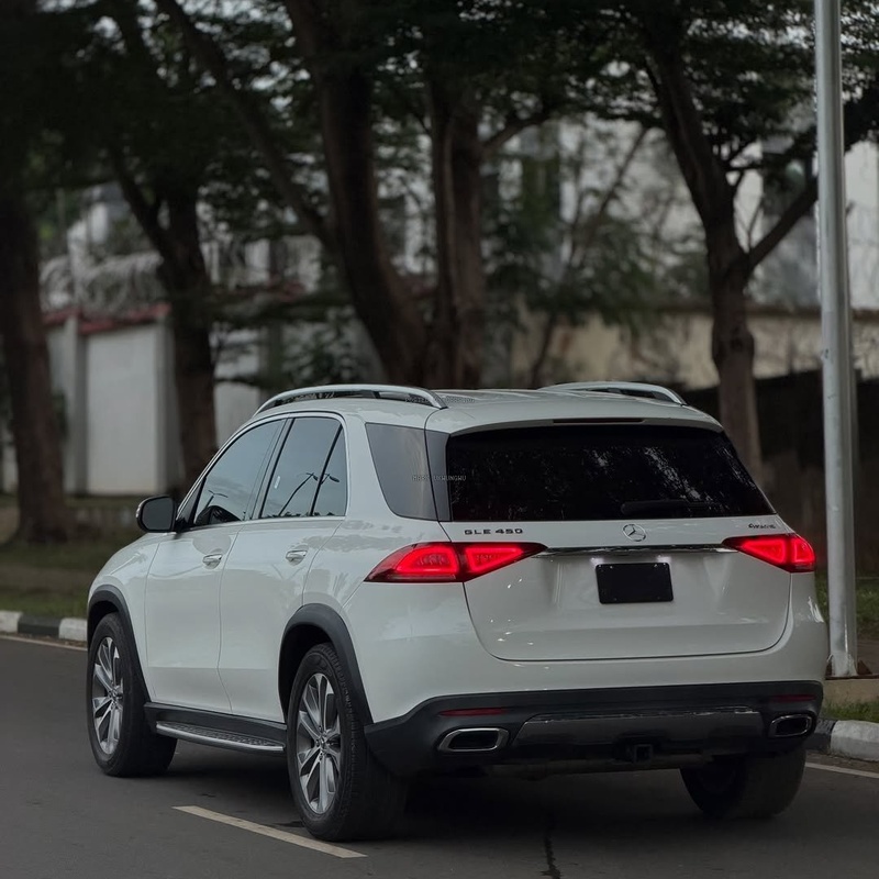 Mercedes Benz GLE450 2019 🇩🇪 Executive SUV with Smooth Drive image