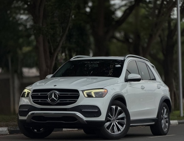 Mercedes Benz GLE450 2019 🇩🇪 Executive SUV with Smooth Drive