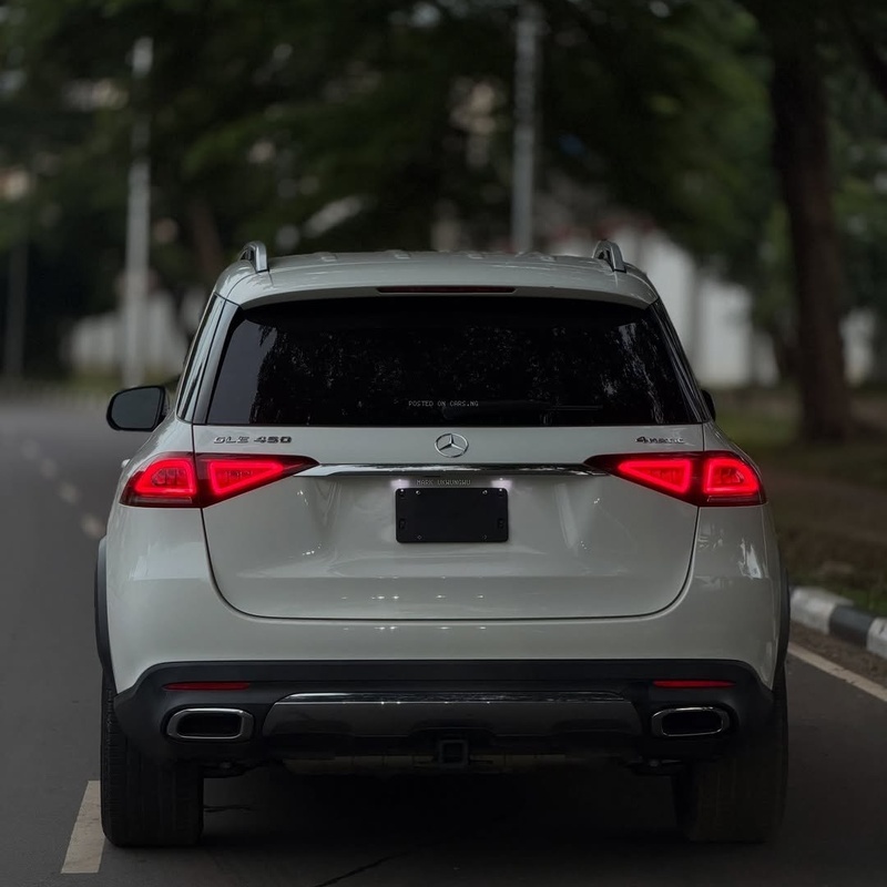 Mercedes Benz GLE450 2019 🇩🇪 Executive SUV with Smooth Drive image