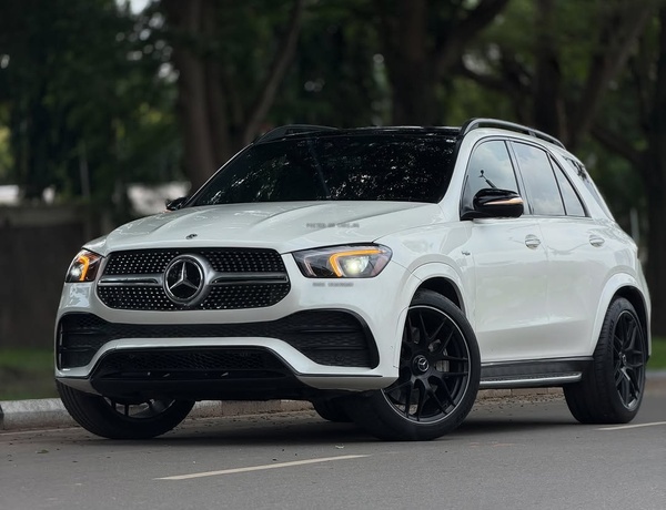 MERCEDES GLE53 AMG 2023 FOR SALE In Abuja