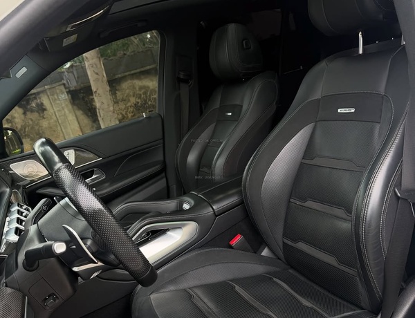 MERCEDES GLE53 AMG 2023 FOR SALE In Abuja