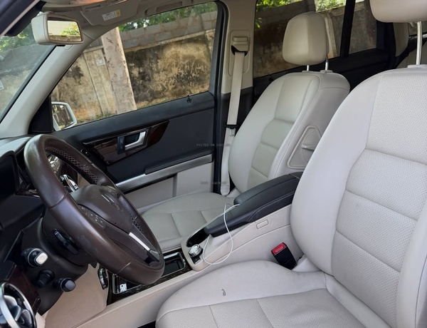 Mercedes Benz GLK350 2015🔥 Compact Luxury SUV & Strong Engine
