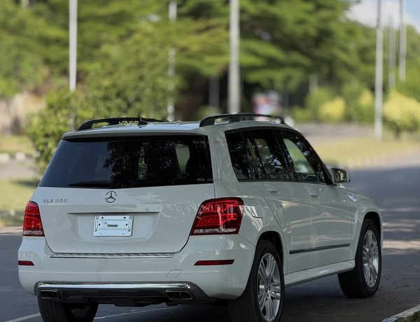 Mercedes Benz GLK350 2015🔥 Compact Luxury SUV & Strong Engine