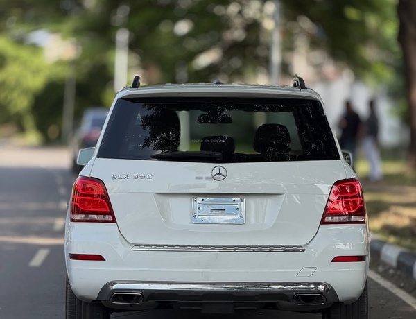 Mercedes Benz GLK350 2015🔥 Compact Luxury SUV & Strong Engine