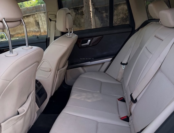 Mercedes Benz GLK350 2015🔥 Compact Luxury SUV & Strong Engine