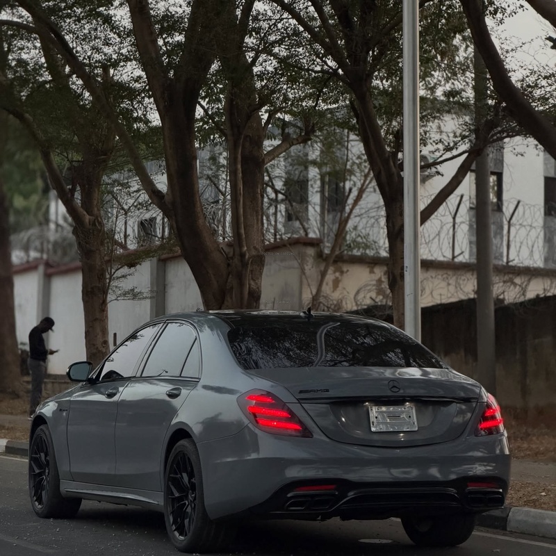 FOREIGN USED Mercedes Benz S63 AMG 2014 for Sale In Abuja image