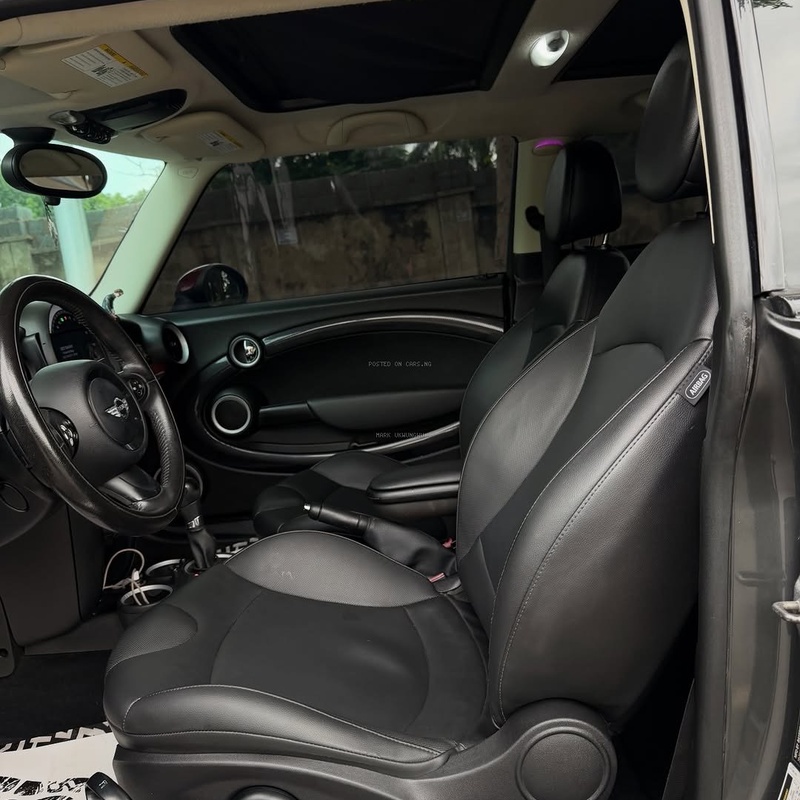 Mini Cooper S Limited Edition 2013 Premium Compact Luxury Car image