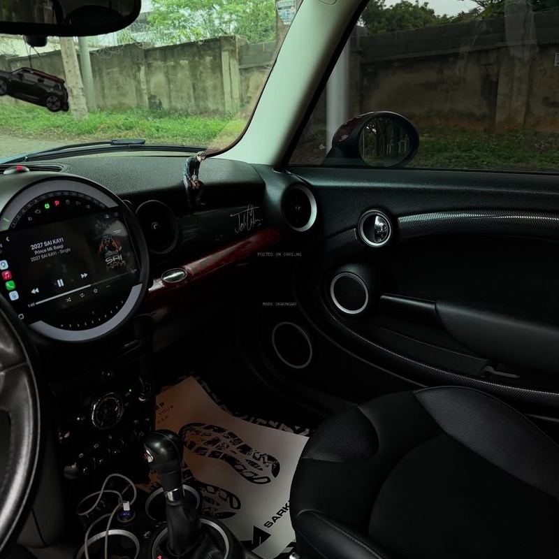 Mini Cooper S Limited Edition 2013 Premium Compact Luxury Car image