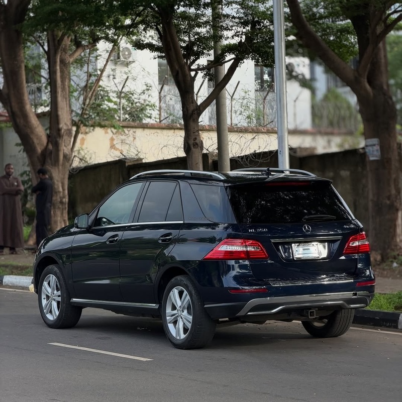 Mercedes-Benz ML350 (2015) – Foreign Used Smooth Drive, Powerful Engine & Comfort image