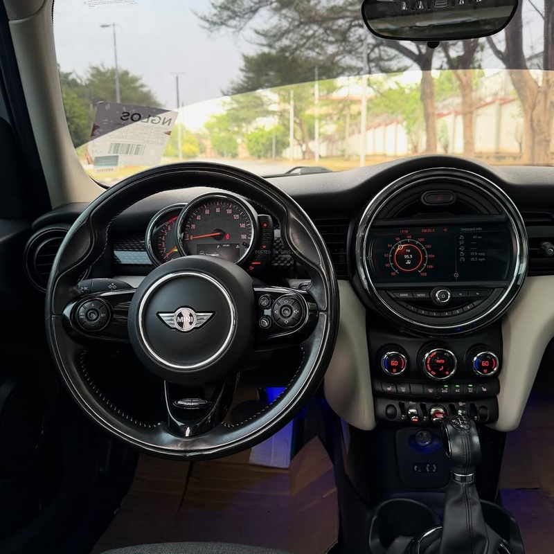 Neat Mini Cooper 2016– Compact & Classy | Ready to Drive image