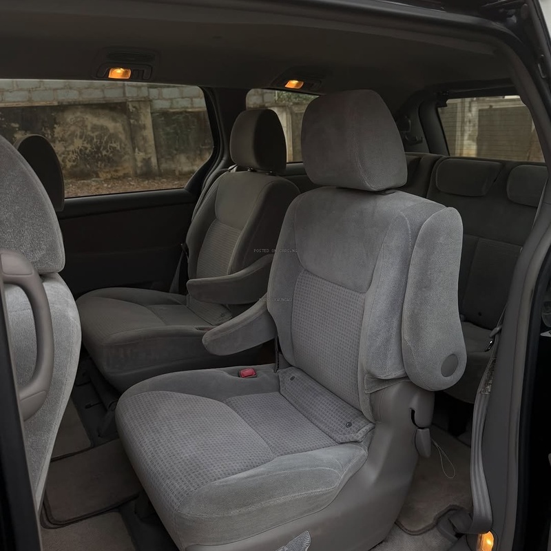 Foreign Used 2010 Toyota Sienna for Sale In Abuja image