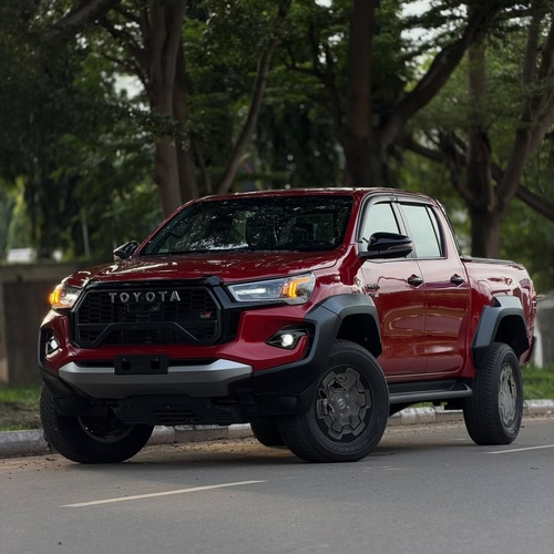 TOYOTA HILUX GR 2024 FOR SALE