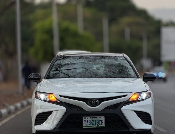 Nigeria Used  Toyota Camry LE– 2020 for Sale In Abuja