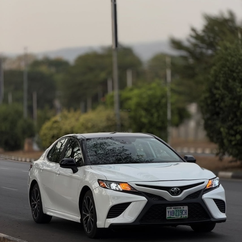 Nigeria Used  Toyota Camry LE– 2020 for Sale In Abuja image