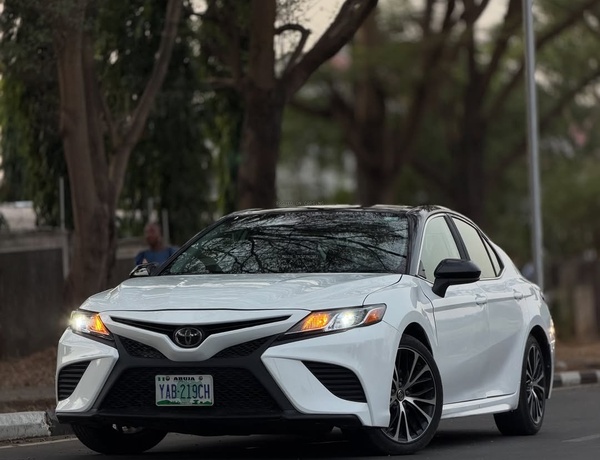Nigeria Used  Toyota Camry LE– 2020 for Sale In Abuja