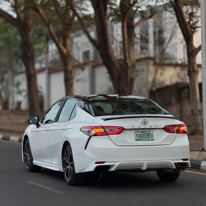 Nigeria Used  Toyota Camry LE– 2020 for Sale In Abuja image