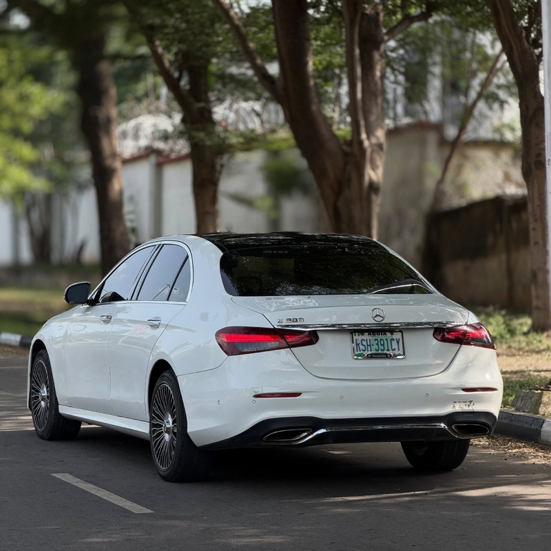 Upgraded Nigerian Used Mercedes E300 2016 - Abuja image