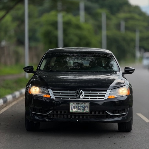 Volkswagen Passat SE (2012) – Foreign Used, Smooth Drive, Comfortable Interior