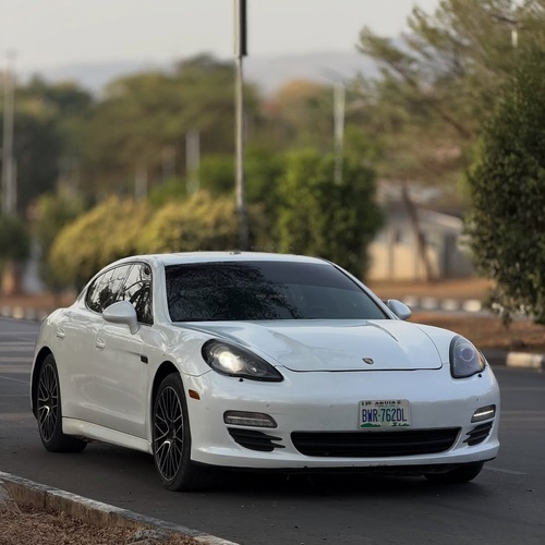 Porsche Panamera 2012 Foreign Used 🇩🇪 Executive Luxury Ride