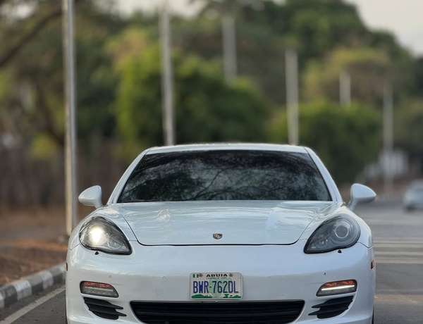 Porsche Panamera 2012 Foreign Used 🇩🇪 Executive Luxury Ride
