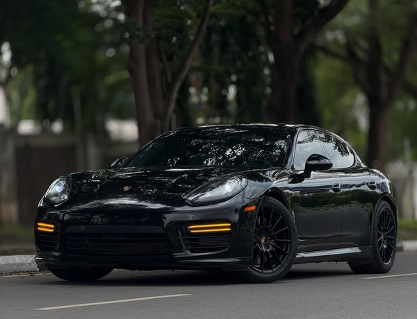 Porsche Panamera GTS 2016 🇩🇪 Luxury Performance Beast Available