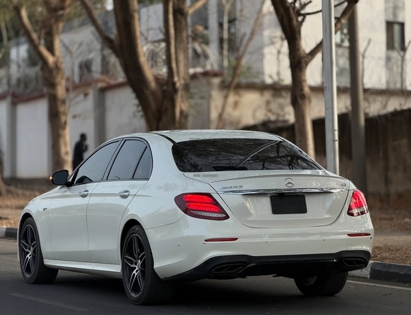 Foreign Used Mercedes-Benz E43 AMG 2017 for Sale In Abuja