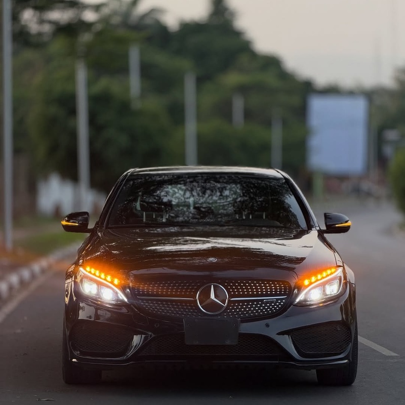 Premium AMG Sedan – Mercedes-Benz C43 AMG 2017 Foreign Used  image