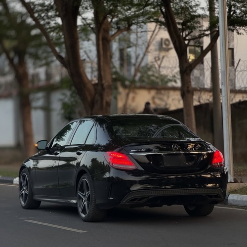 Premium AMG Sedan – Mercedes-Benz C43 AMG 2017 Foreign Used 