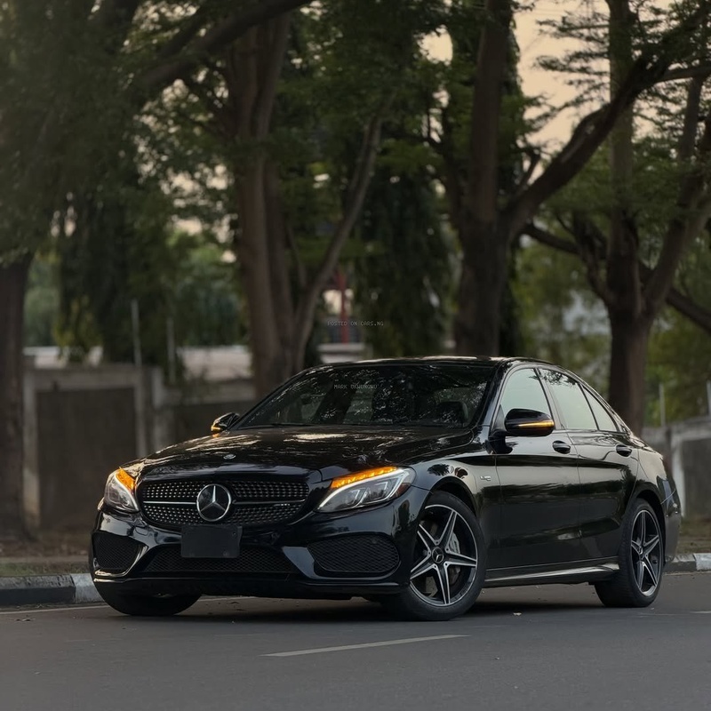 Premium AMG Sedan – Mercedes-Benz C43 AMG 2017 Foreign Used  image
