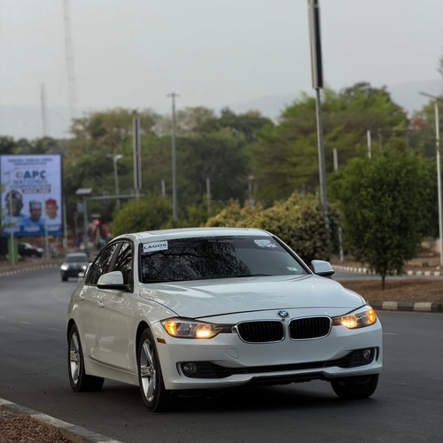 Premium Sedan Alert – BMW 328i 2014 Full Option Ready