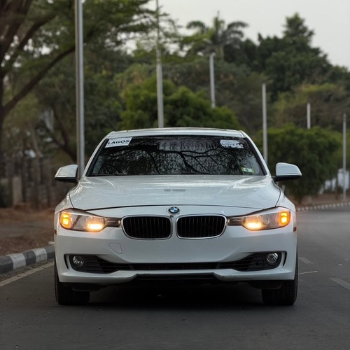 Premium Sedan Alert – BMW 328i 2014 Full Option Ready